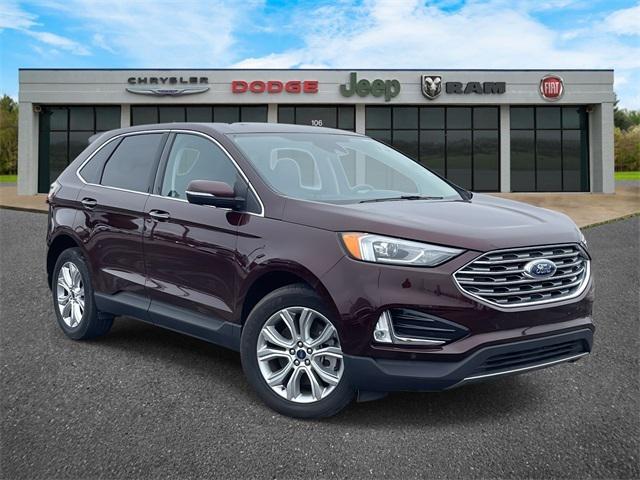 2022 Ford Edge Titanium