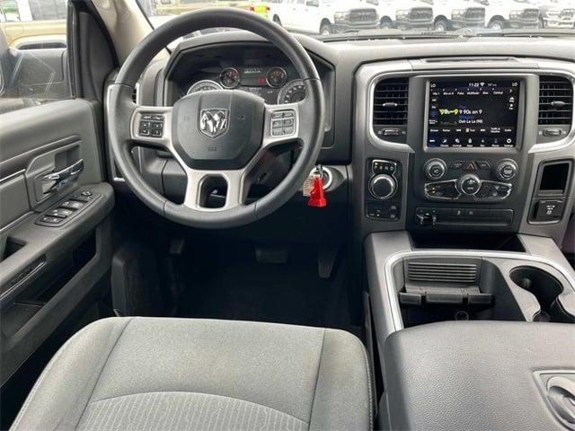 2022 RAM 1500 Classic SLT Crew Cab 4x4 57 Box