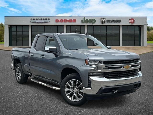 2022 Chevrolet Silverado 1500 LTD 4WD Double Cab Standard Bed LT with 2FL