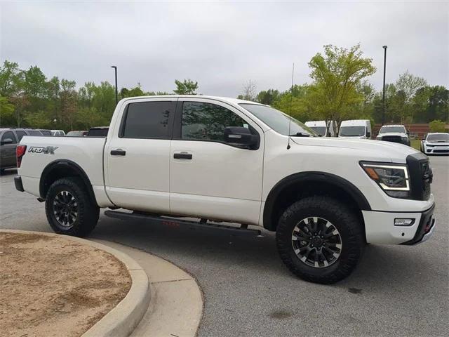 2020 Nissan TITAN Crew Cab PRO-4X 4x4