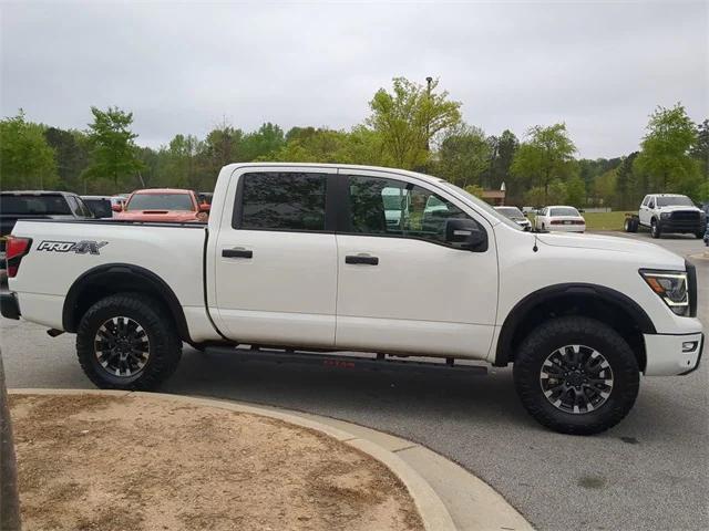 2020 Nissan TITAN Crew Cab PRO-4X 4x4