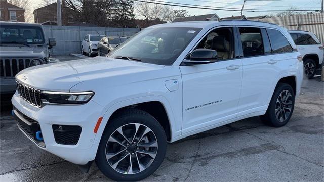2023 Jeep Grand Cherokee 4xe Overland