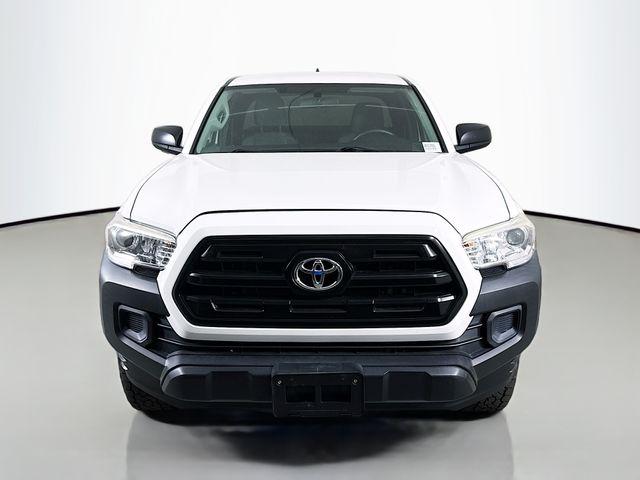 2017 Toyota Tacoma SR