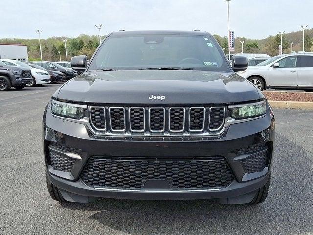 2024 Jeep Grand Cherokee Laredo 4x4