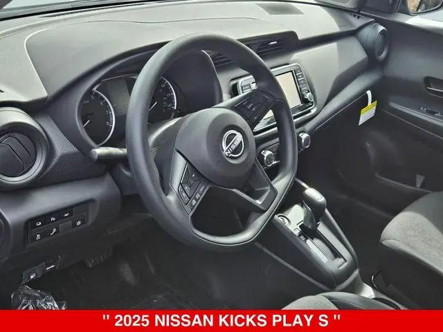 2025 Nissan Kicks S