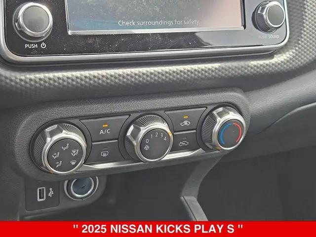 2025 Nissan Kicks S