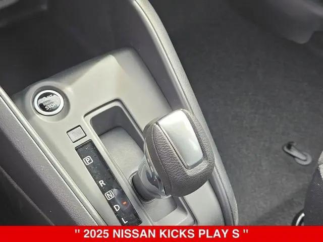 2025 Nissan Kicks S