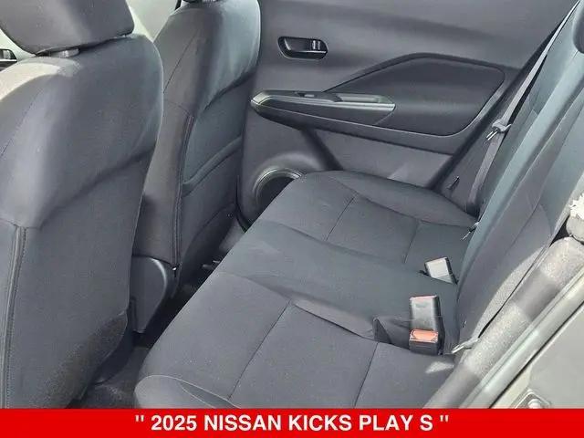 2025 Nissan Kicks S