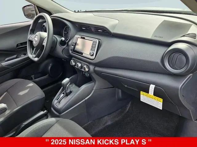 2025 Nissan Kicks S