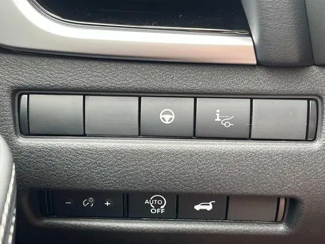 2025 Nissan Rogue SL Intelligent AWD