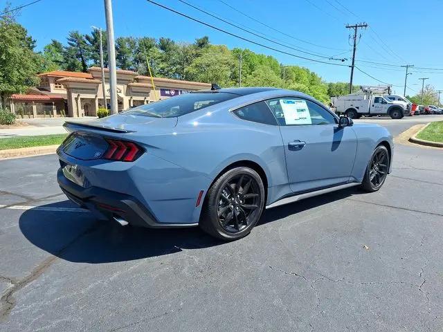 2025 Ford Mustang EcoBoost Fastback