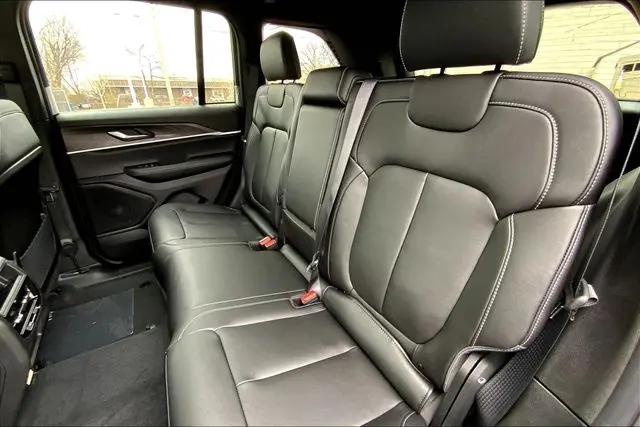 2025 Jeep Grand Cherokee Limited 4x4