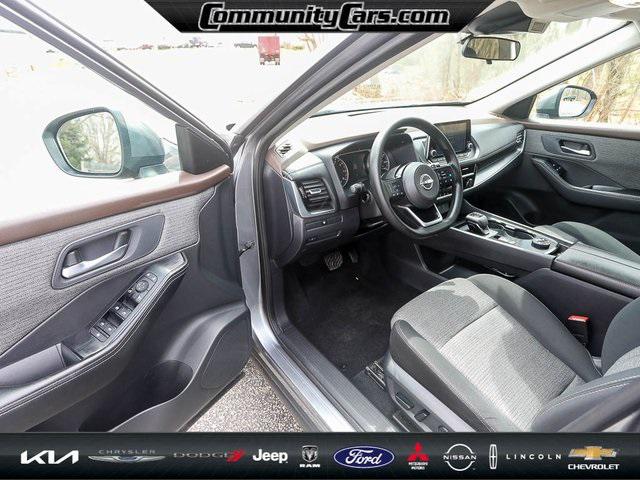 2022 Nissan Rogue SV Intelligent AWD