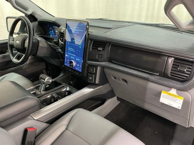 2025 Ford F-150 Flash