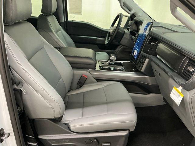 2025 Ford F-150 Flash