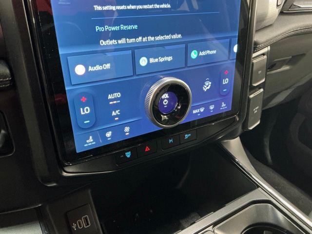 2025 Ford F-150 Flash