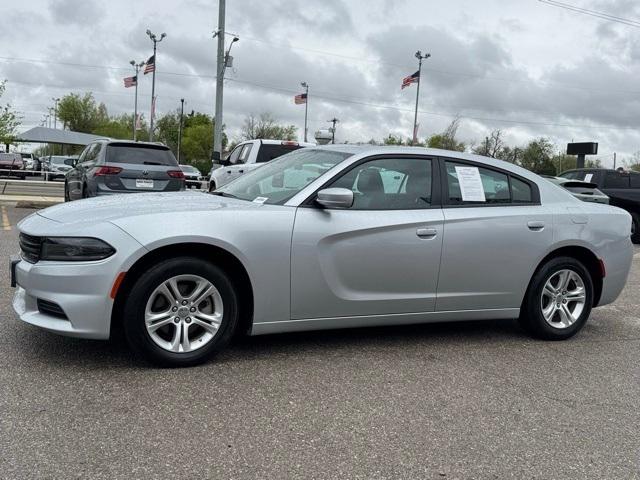 2022 Dodge Charger SXT RWD