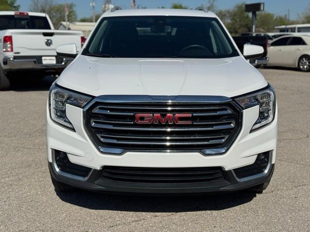 2024 GMC Terrain FWD SLT
