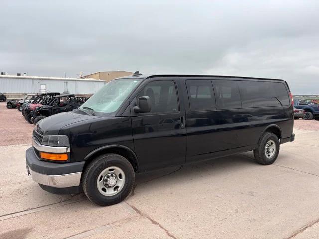 2017 Chevrolet Express 3500 LT