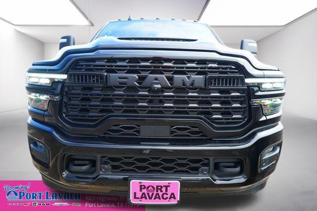 2025 Ram 3500 Limited Crew Cab 4x4 6'4" Box