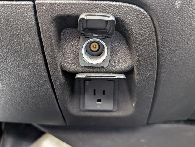 2019 Chevrolet Silverado 6500HD 1LT
