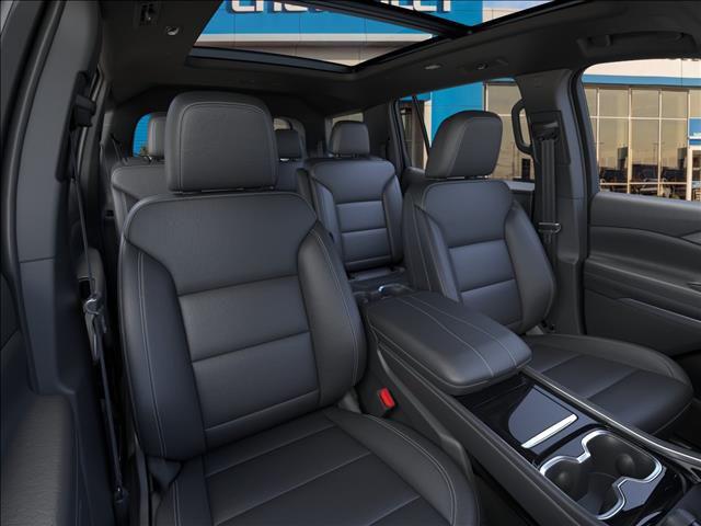 2025 Chevrolet Traverse AWD LT