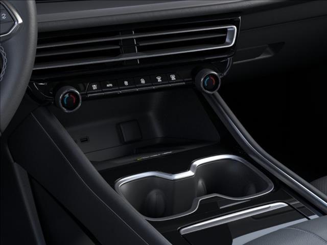 2025 Chevrolet Traverse AWD LT