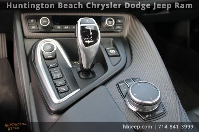 2019 BMW i8 Base