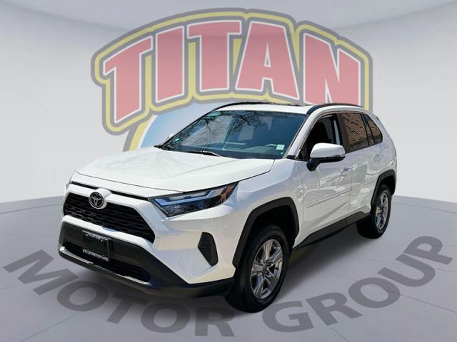 2023 Toyota RAV4 XLE [13]