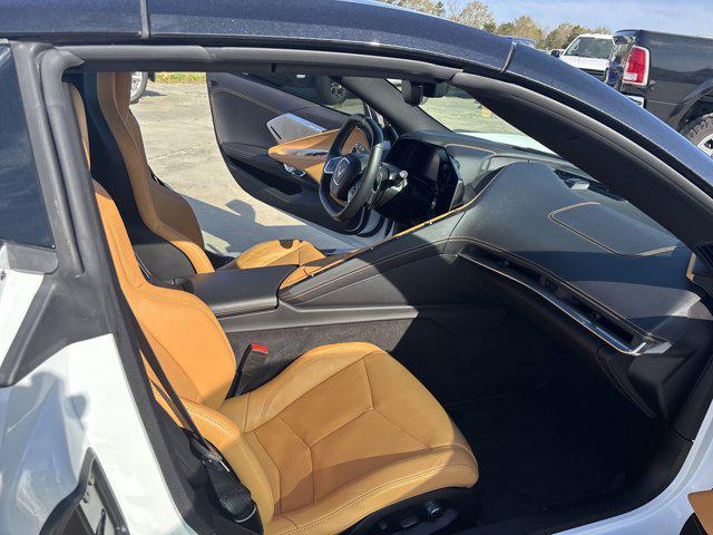 2022 Chevrolet Corvette Stingray RWD Convertible 2LT
