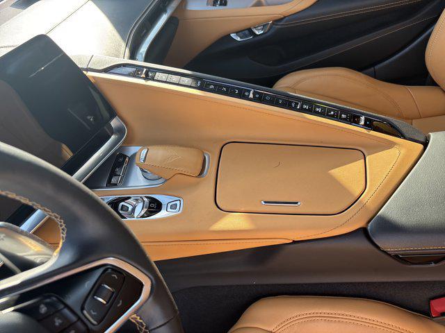 2022 Chevrolet Corvette Stingray RWD Convertible 2LT
