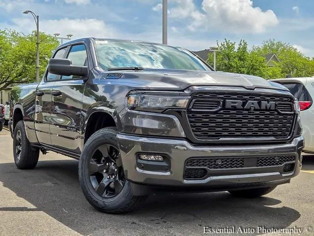 2025 RAM Ram 1500 RAM 1500 TRADESMAN QUAD CAB 4X4 64 BOX