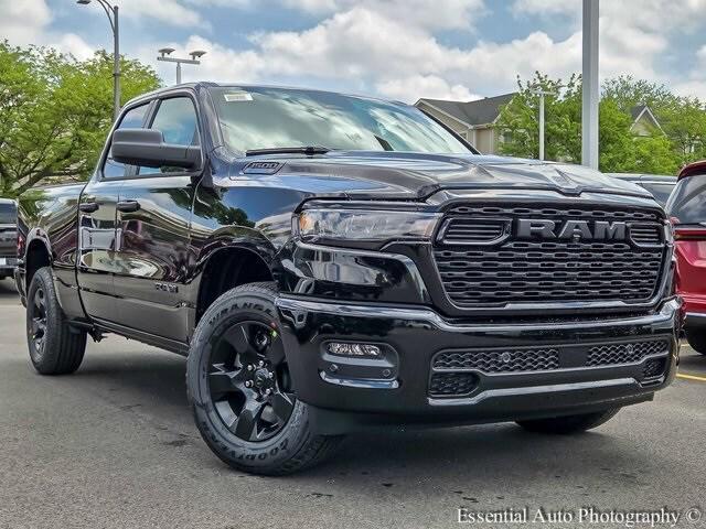2025 RAM Ram 1500 RAM 1500 TRADESMAN QUAD CAB 4X4 64 BOX