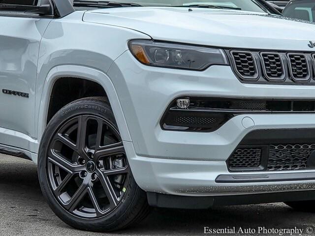 2025 Jeep Compass COMPASS LIMITED 4X4