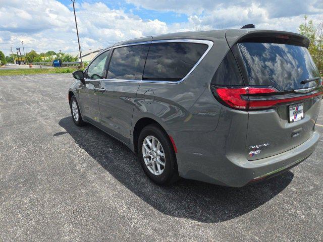 2025 Chrysler Pacifica PACIFICA SELECT