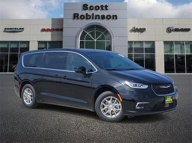 2025 Chrysler Pacifica PACIFICA SELECT