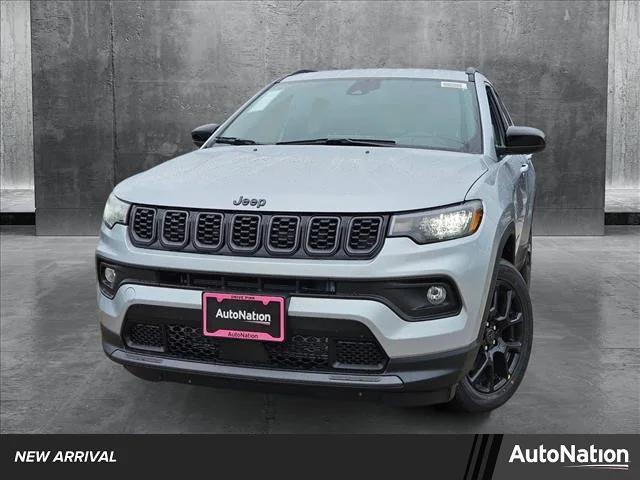 2025 Jeep Compass COMPASS LATITUDE 4X4