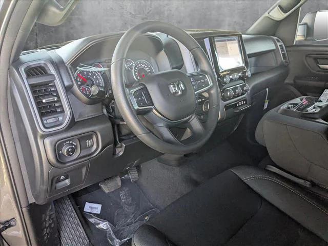 2025 RAM Ram 1500 RAM 1500 TRADESMAN QUAD CAB 4X2 64 BOX