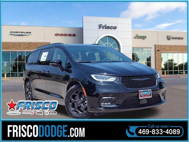2025 Chrysler Pacifica Hybrid PACIFICA PLUG-IN HYBRID S APPEARANCE