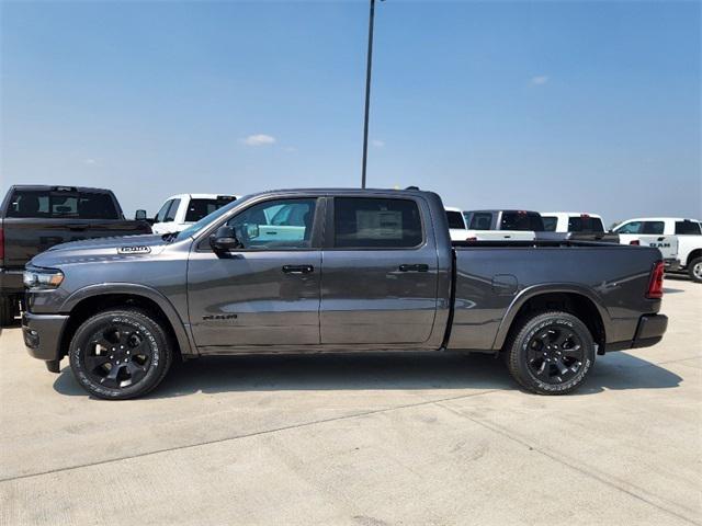 2025 RAM Ram 1500 RAM 1500 BIG HORN CREW CAB 4X4 64 BOX