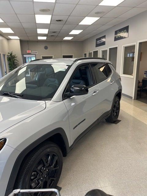 2025 Jeep Compass COMPASS LATITUDE 4X4 2025 Jeep Compass COMPASS LATITUDE 4X4