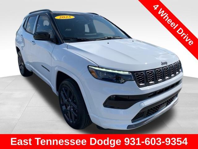 2025 Jeep Compass COMPASS LIMITED 4X4