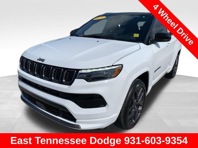 2025 Jeep Compass COMPASS LIMITED 4X4