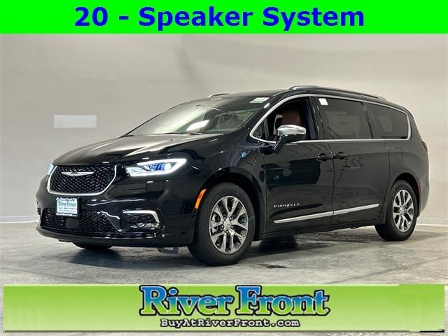 2025 Chrysler Pacifica Hybrid PACIFICA PLUG-IN HYBRID PINNACLE