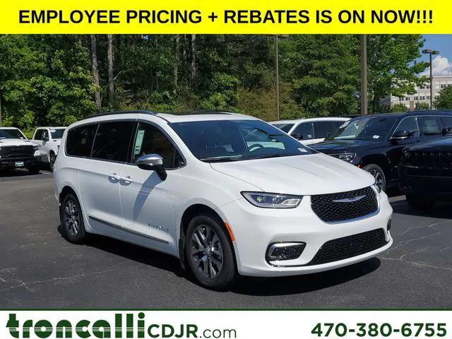 2025 Chrysler Pacifica Hybrid PACIFICA PLUG-IN HYBRID PINNACLE