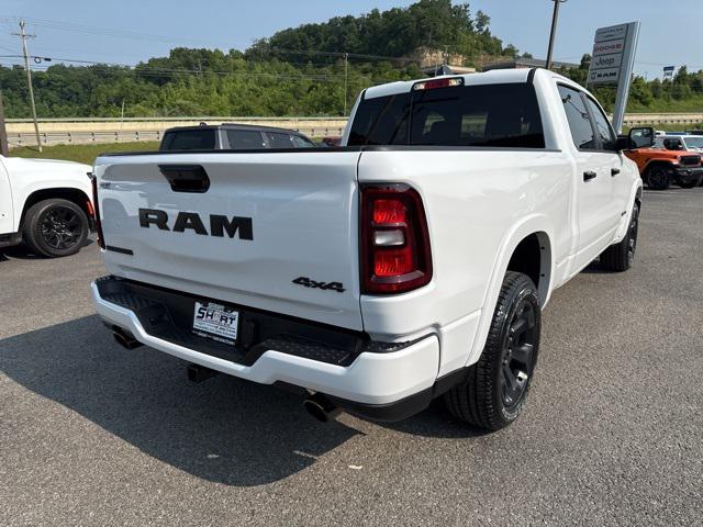2025 RAM Ram 1500 RAM 1500 BIG HORN CREW CAB 4X4 64 BOX