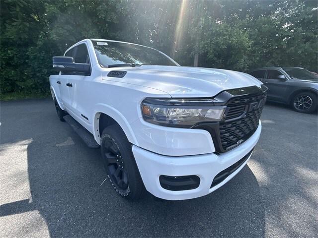 2025 RAM Ram 1500 RAM 1500 BIG HORN CREW CAB 4X4 64 BOX