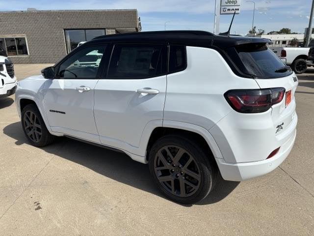 2025 Jeep Compass COMPASS LIMITED 4X4 2025 Jeep Compass COMPASS LIMITED 4X4