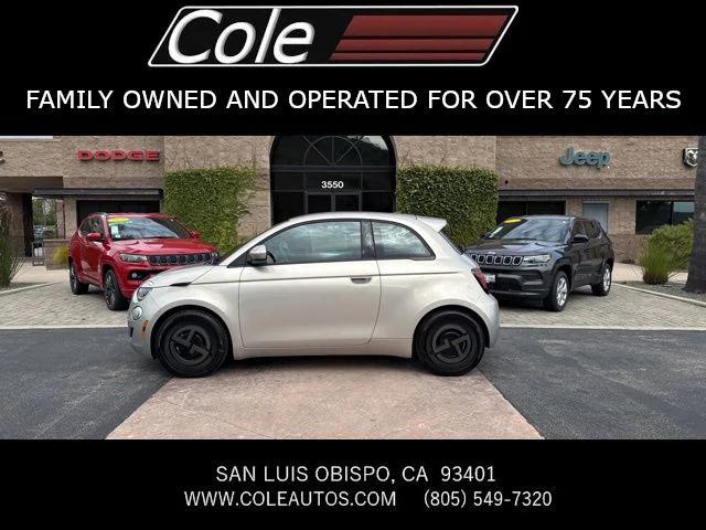 2025 Fiat FIAT 500e GIORGIO ARMANI Collectors Edition