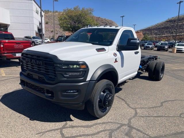 2025 RAM Ram 5500 Chassis Cab RAM 5500 TRADESMAN CHASSIS REGULAR CAB 4X4 84 CA